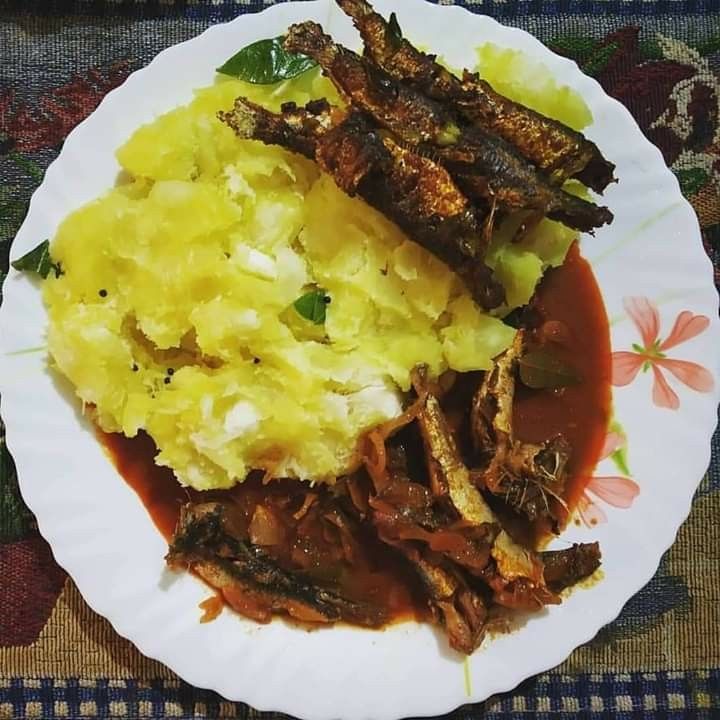 Kappa + 5 Piece Mathi Pollichathu